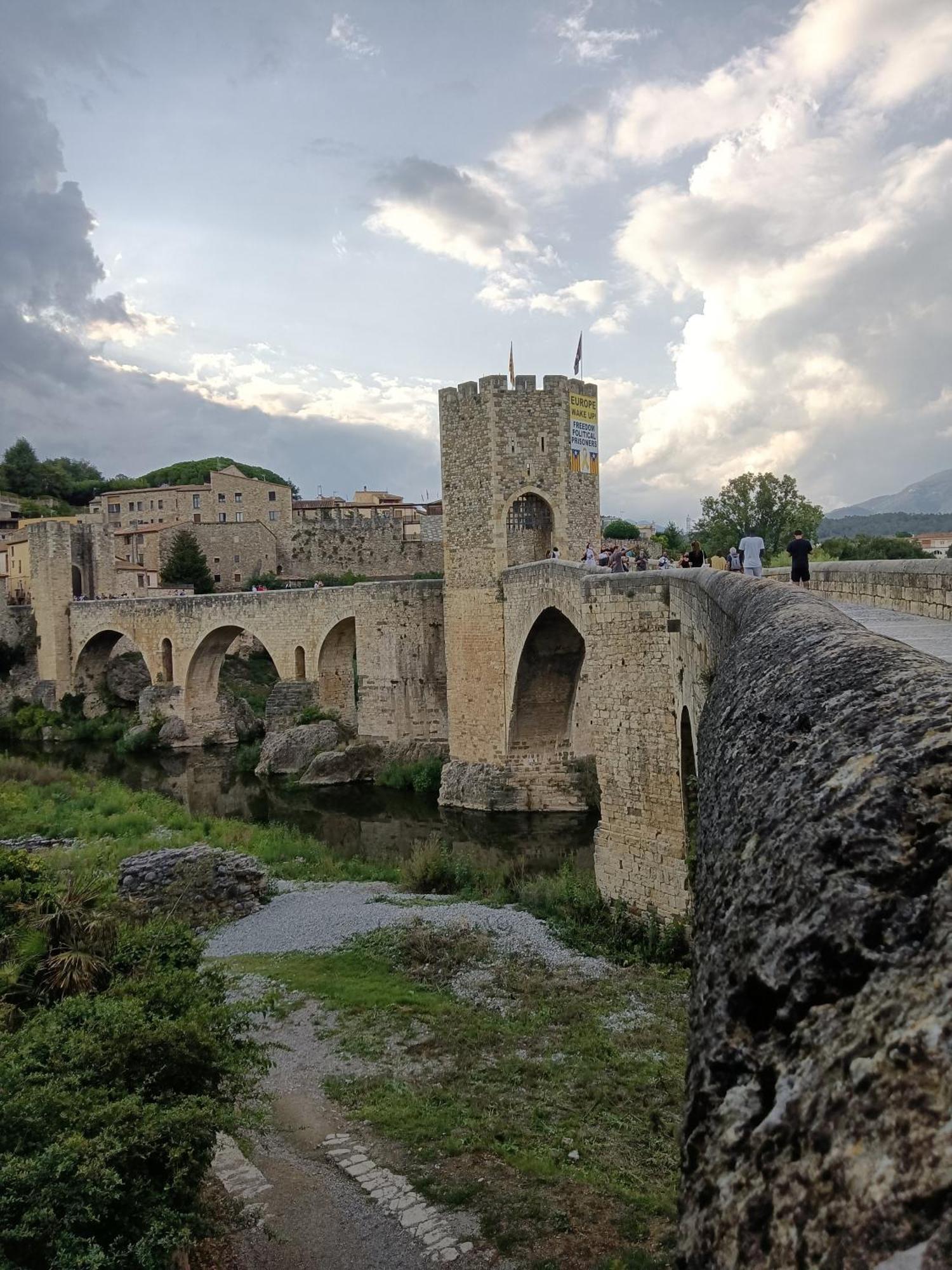 Casa Rural, Can Cirera Serinya Luaran gambar